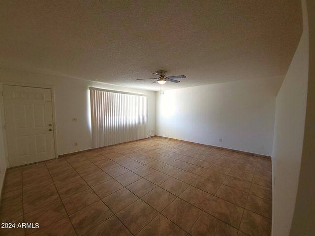 5714 W VIRGINIA Avenue, Phoenix, AZ 85035