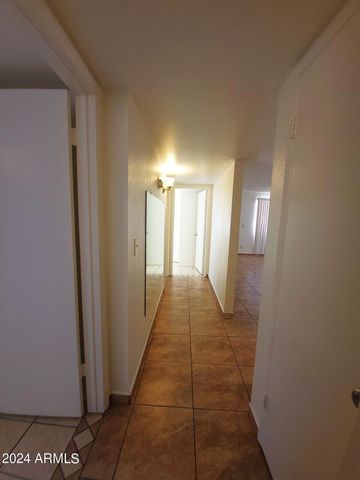 5714 W VIRGINIA Avenue, Phoenix, AZ 85035