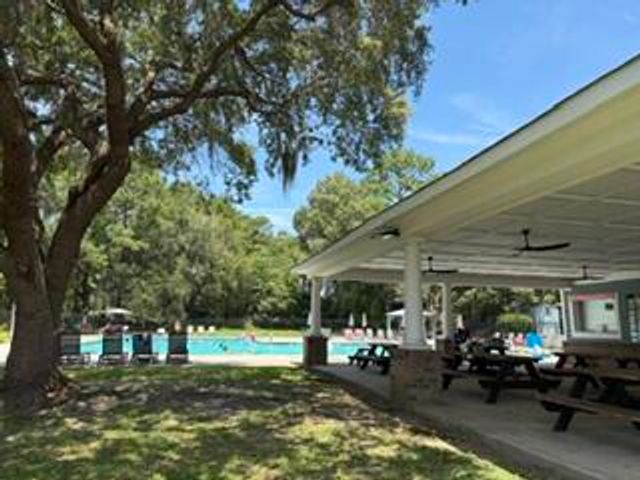 313 Fairington Drive, Summerville, SC 29485