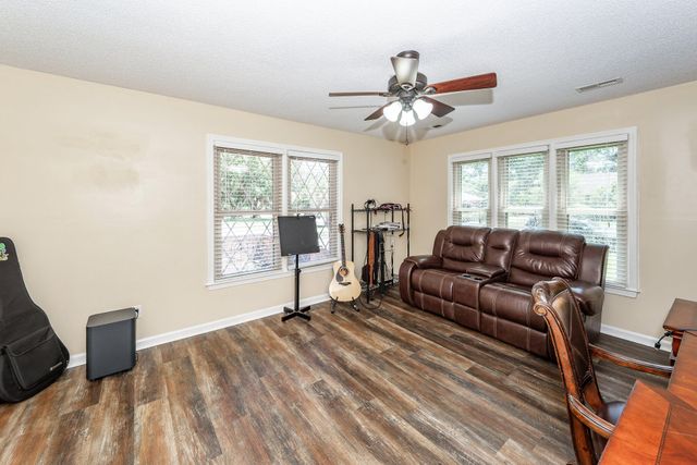 313 Fairington Drive, Summerville, SC 29485