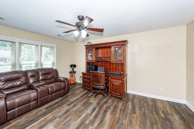 313 Fairington Drive, Summerville, SC 29485