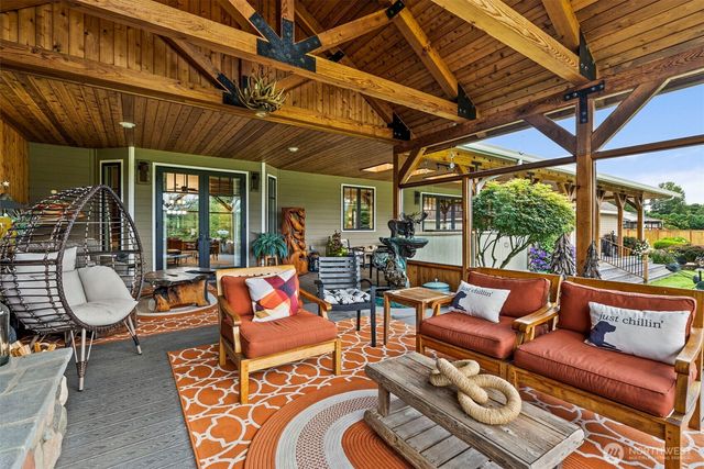 17 Goldau Road, Raymond, WA 98577