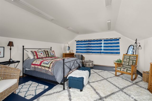 17 Goldau Road, Raymond, WA 98577