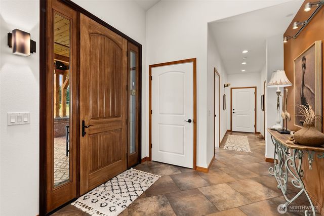 17 Goldau Road, Raymond, WA 98577