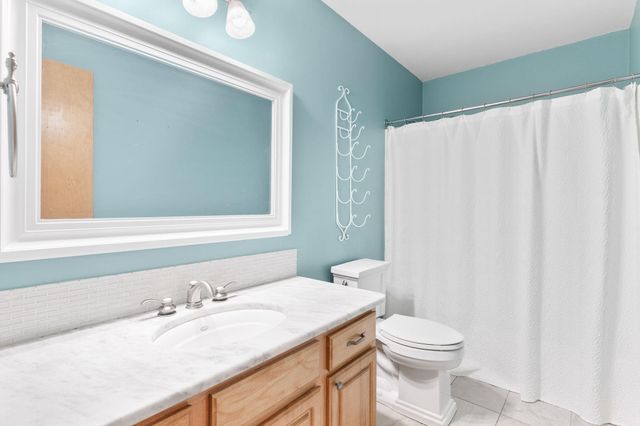 4621 S Ridgeview Avenue, Battlefield, MO 65619
