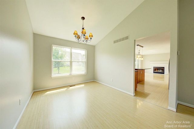 3127 Dunwoodie Road Unit: 38, Ann Arbor, MI 48105
