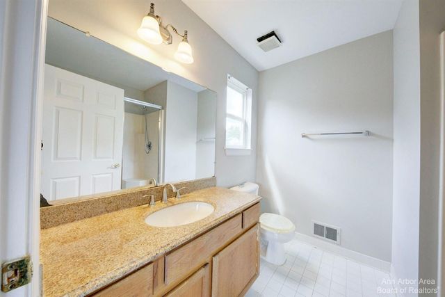 3127 Dunwoodie Road Unit: 38, Ann Arbor, MI 48105
