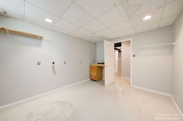 3127 Dunwoodie Road Unit: 38, Ann Arbor, MI 48105
