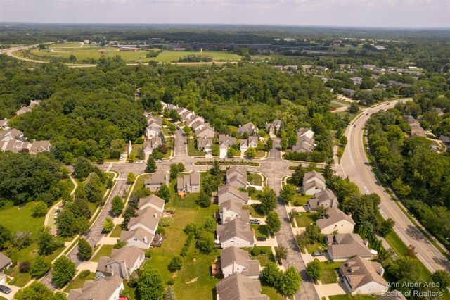 3127 Dunwoodie Road Unit: 38, Ann Arbor, MI 48105