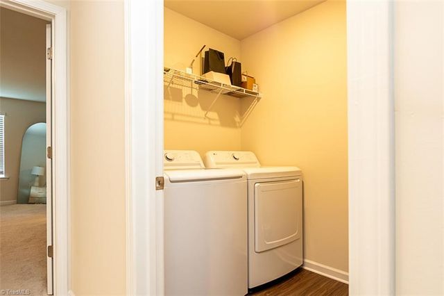 1826 Pheasant Trace Circle, Kernersville, NC 27284