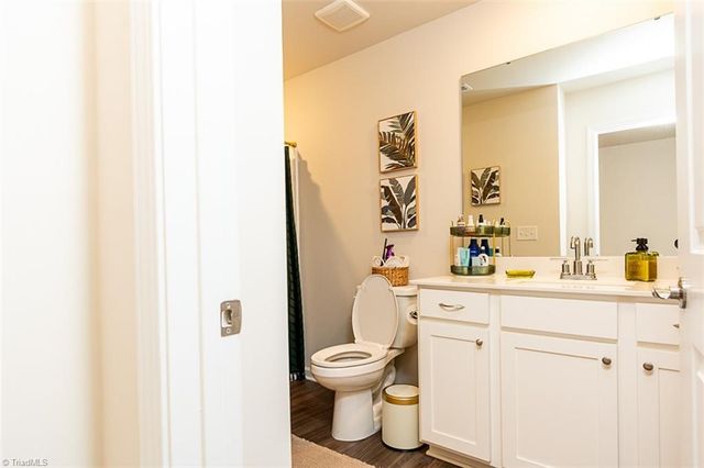 1826 Pheasant Trace Circle, Kernersville, NC 27284