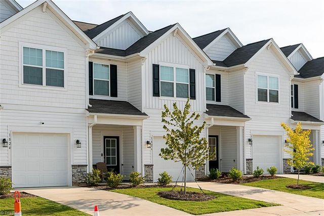 1826 Pheasant Trace Circle, Kernersville, NC 27284