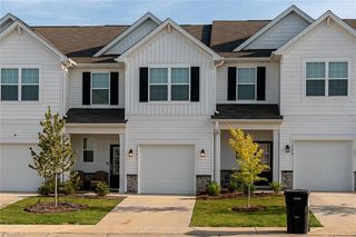 1826 Pheasant Trace Circle, Kernersville, NC 27284