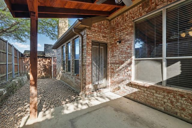 2812 N Gooseberry, Plano, TX 75074
