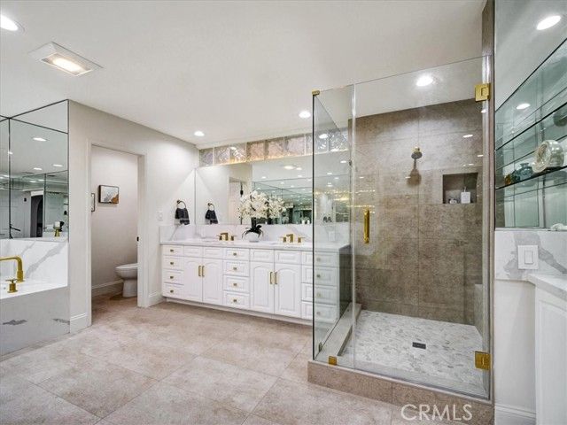 4732 Del Moreno Drive, Woodland Hills (los Angeles), CA 91364