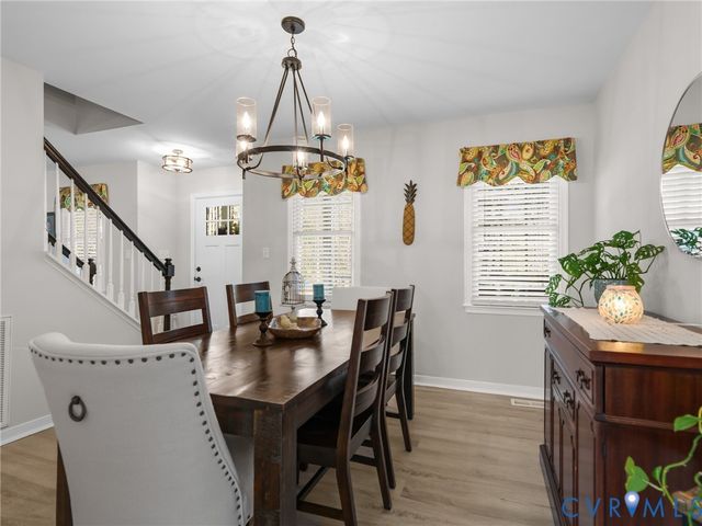 206 Rustic Dr, Dinwiddie, VA 23830