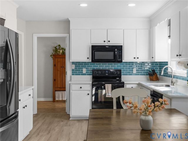 206 Rustic Dr, Dinwiddie, VA 23830