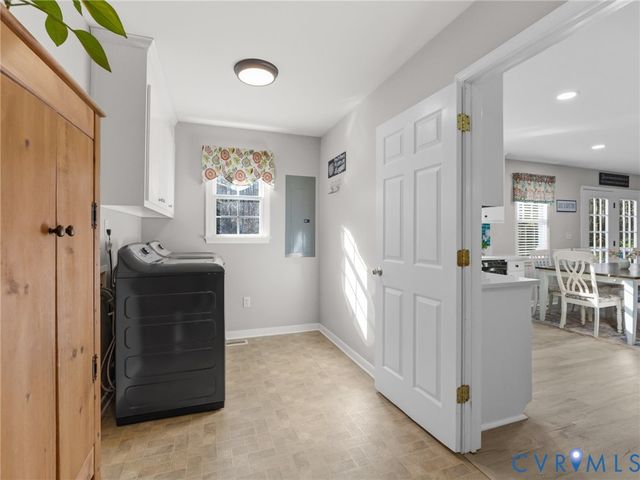 206 Rustic Dr, Dinwiddie, VA 23830