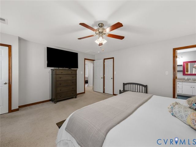 206 Rustic Dr, Dinwiddie, VA 23830