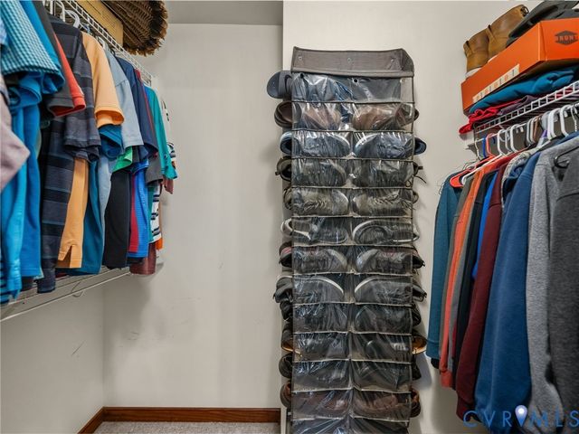 206 Rustic Dr, Dinwiddie, VA 23830