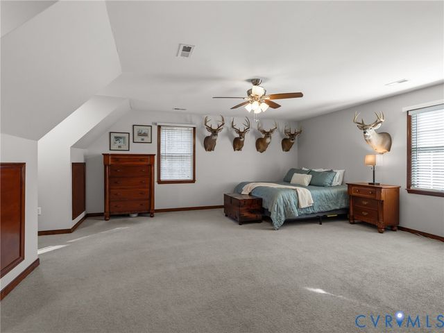 206 Rustic Dr, Dinwiddie, VA 23830