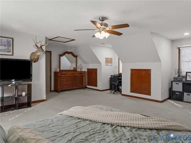 206 Rustic Dr, Dinwiddie, VA 23830