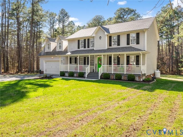 206 Rustic Dr, Dinwiddie, VA 23830