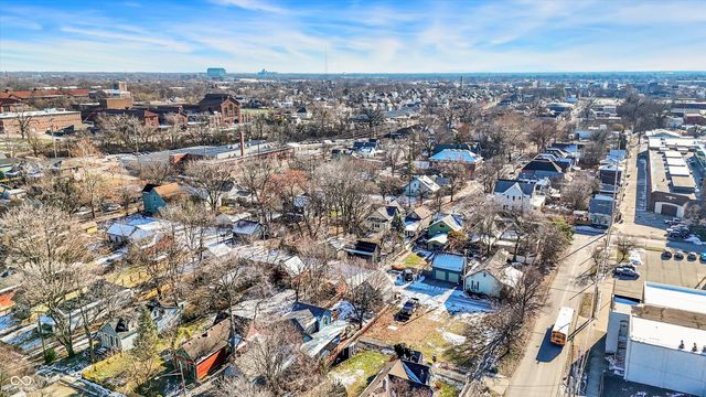 1114 E Saint Clair Street, Indianapolis, IN 46202