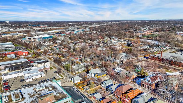 1114 E Saint Clair Street, Indianapolis, IN 46202