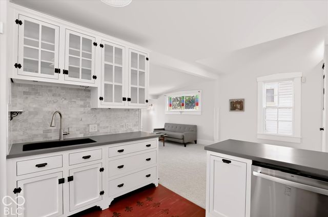 1114 E Saint Clair Street, Indianapolis, IN 46202