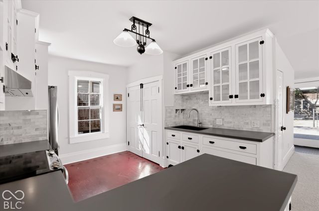 1114 E Saint Clair Street, Indianapolis, IN 46202