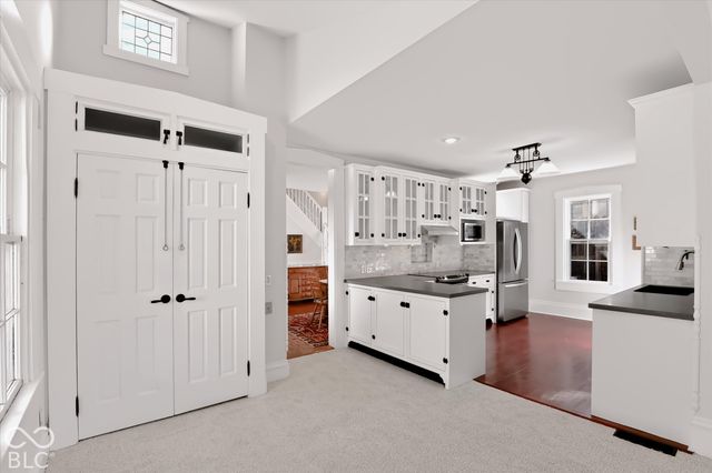 1114 E Saint Clair Street, Indianapolis, IN 46202