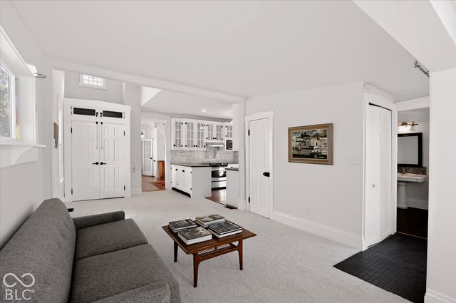 1114 E Saint Clair Street, Indianapolis, IN 46202