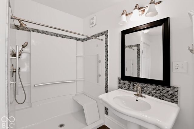 1114 E Saint Clair Street, Indianapolis, IN 46202