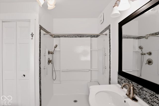 1114 E Saint Clair Street, Indianapolis, IN 46202