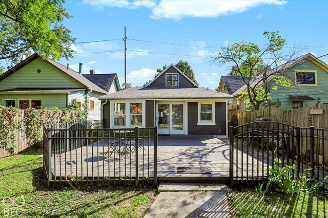 1114 E Saint Clair Street, Indianapolis, IN 46202