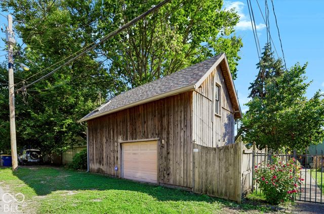 1114 E Saint Clair Street, Indianapolis, IN 46202