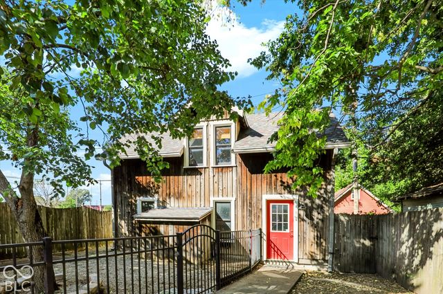 1114 E Saint Clair Street, Indianapolis, IN 46202