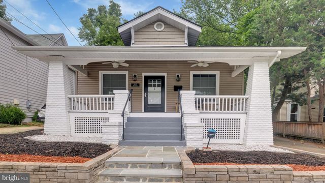3717 36TH ST, Mount Rainier, MD 20712