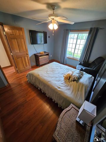 1461 W Smith Road, Bedford Twp, MI 48182