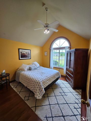 1461 W Smith Road, Bedford Twp, MI 48182