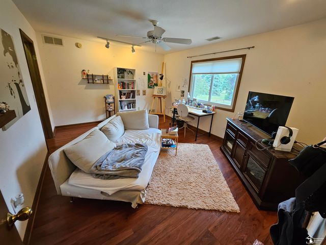 1461 W Smith Road, Bedford Twp, MI 48182