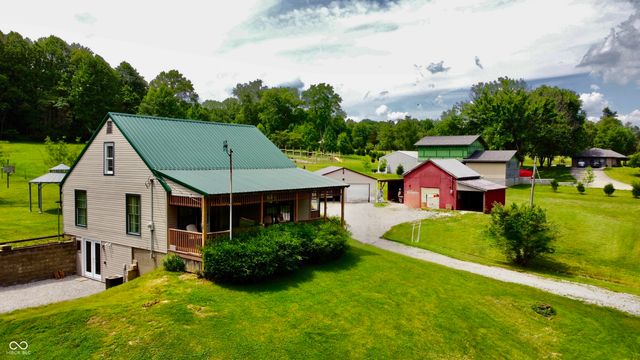 840 Nelson Ridge Road, Columbus, IN 47201