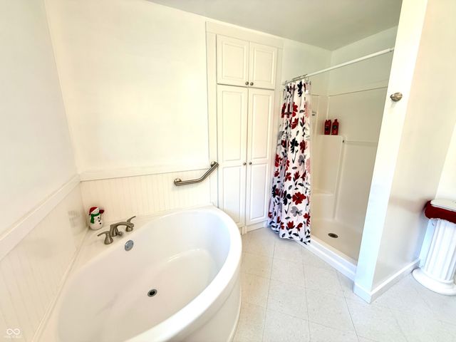 840 Nelson Ridge Road, Columbus, IN 47201