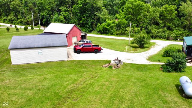840 Nelson Ridge Road, Columbus, IN 47201