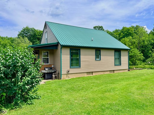 840 Nelson Ridge Road, Columbus, IN 47201