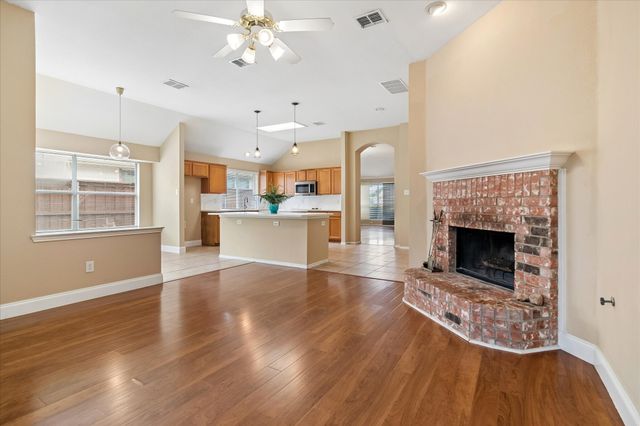 10610 Stone Falls Lane, Frisco, TX 75035