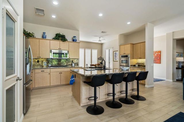 75840 Sarazen Way, Palm Desert, CA 92211