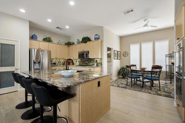 75840 Sarazen Way, Palm Desert, CA 92211