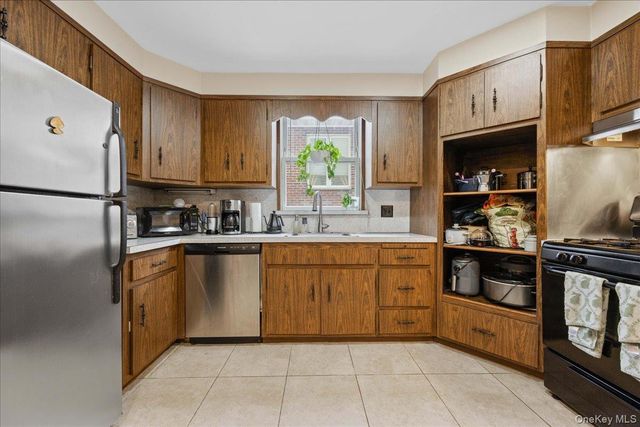 21-51 48th Street, Astoria, NY 11105